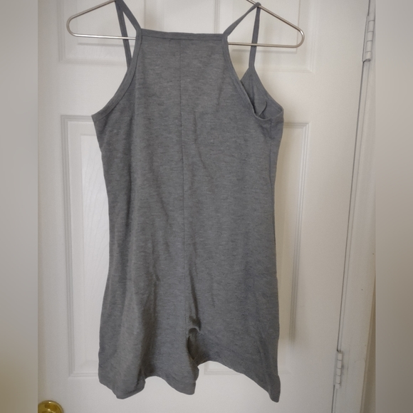 Ultra Flirt Grey Shorts Romper Sz. S - Picture 2 of 3